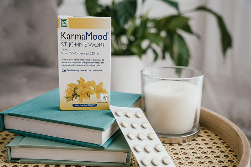 [Australia] - Schwabe Pharma - KarmaMood - St John's Wort Extract 250mg - Traditionally Used for Low Mood and Mild Anxiety - Traditional Herbal Medicinal Product - 30 Tablets 