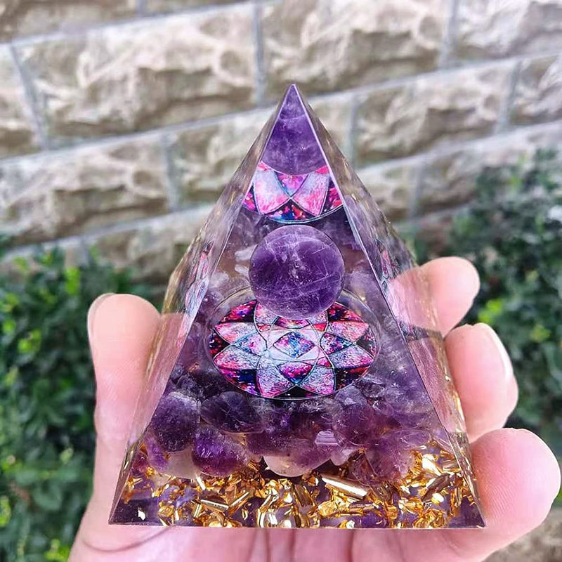 [Australia] - Moonstone Crystal Orgone Pyramid Ogan Crystal Energy Tower Nature Reiki Chakra Crushed Stone Jewelry Flower of Life Crystal Orgonite Pyramid Healing 6cm Violet 
