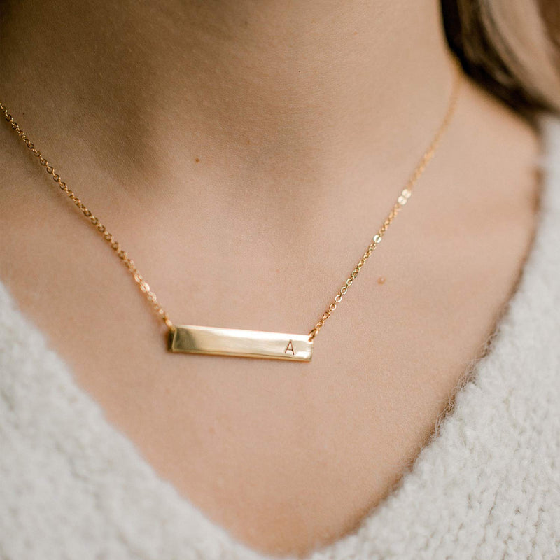 [Australia] - MOMOL Bar Pendant Initial Necklace, 18K Gold Plated Stainless Steel Bar Necklace Dainty Delicate Initial Necklace Simple Personalized Name Letter Necklace for Women Girls M 