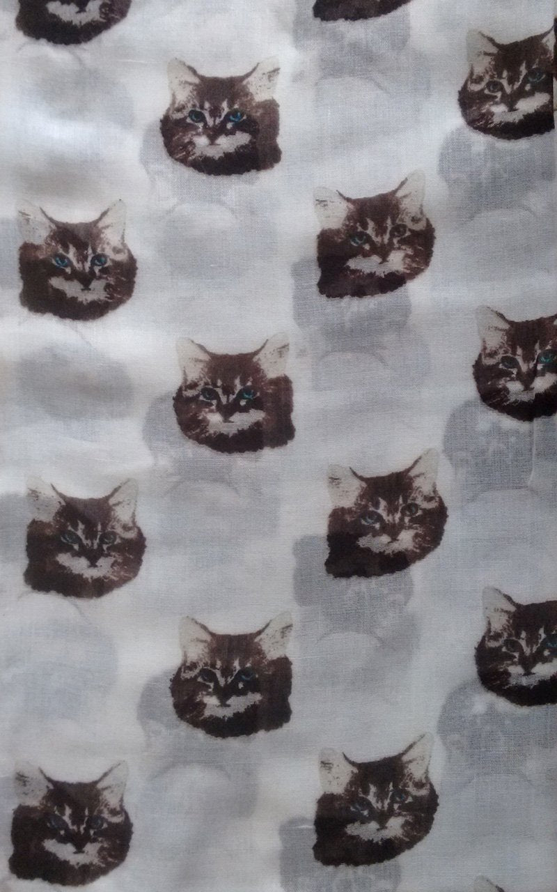 [Australia] - GlamLondon Animals Print Scarf Large Size Soft Fashion Animal Pattern Women Wrap Creamy White 
