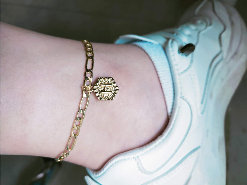 [Australia] - Long tiantian Initial Anklet for Women Cuban Ankle Bracelet with Letter Gold Alphabet Initial Anklet for Girls M 
