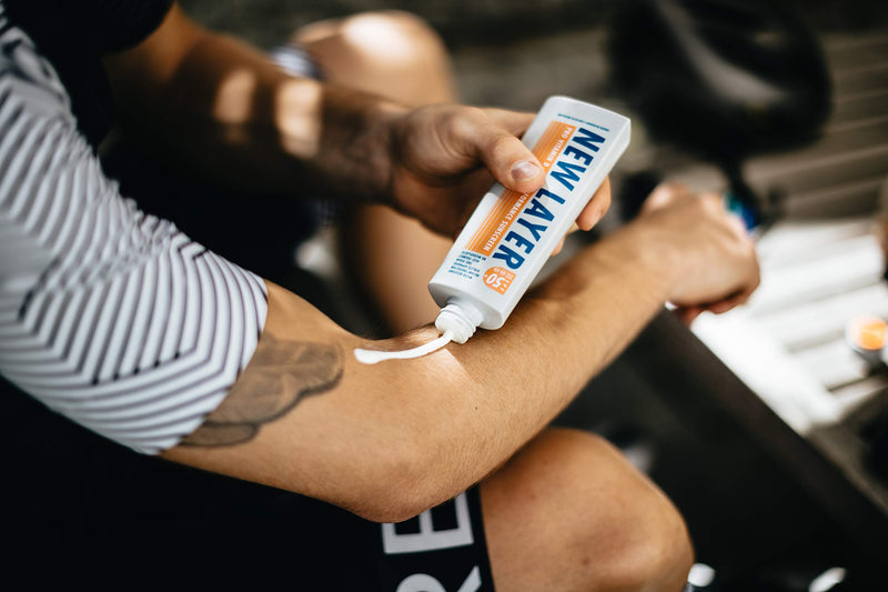 [Australia] - NEW LAYER Sunscreen | SPF 30 | Pro Vitamin D | Fast absorbing | Long lasting | Free of microplastic | Reef-friendly | Free of oxybenzone & octocrylene | Water resistant (200ml) 
