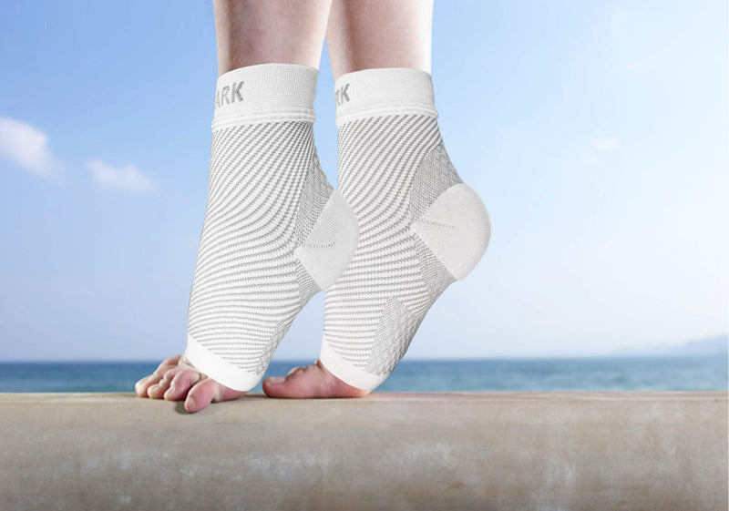 [Australia] - NEWMARK Plantar Fasciitis Socks with Arch Support for Men & Women - Best Ankle Compression Socks Foot Sleeve for Aching Feet & Heel Pain Relief - Better Than Night Splint Brace, Orthotics (1 PAIR) White L/XL (Women 8-12 / Men 8.5-14) 