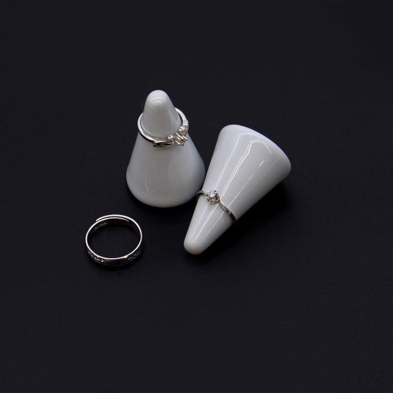 [Australia] - AUEAR, Cone Ceramic Ring Holder Tower Cone Shaped Display Stand for Jewelry Ring Wedding Ring (White, 2-Pack) 2 Pack White 