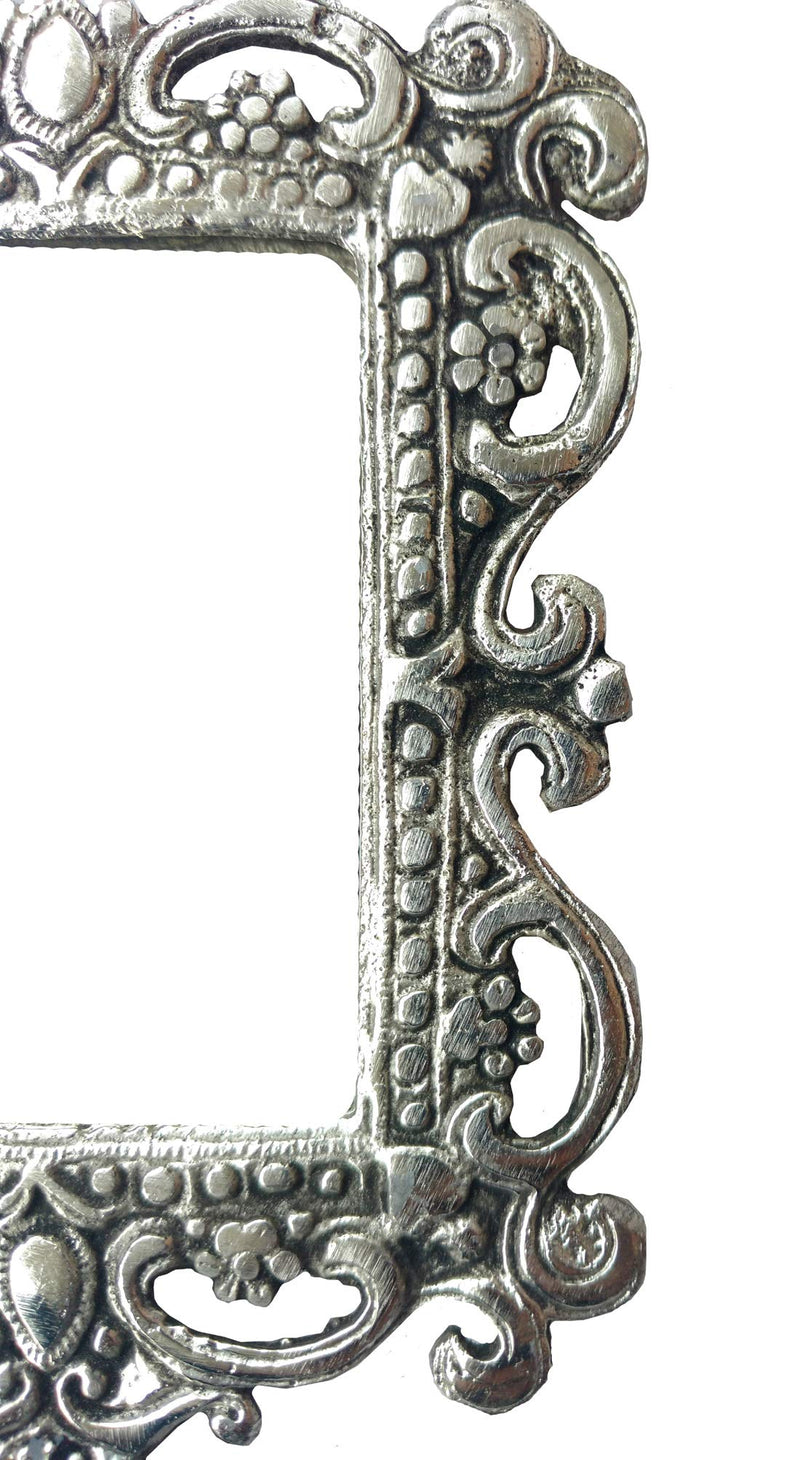 [Australia] - Rastogi Handicrafts German Silver Tone Purse Mirror Hand Mirrors Lovely Antique Actress Mack-up kit 