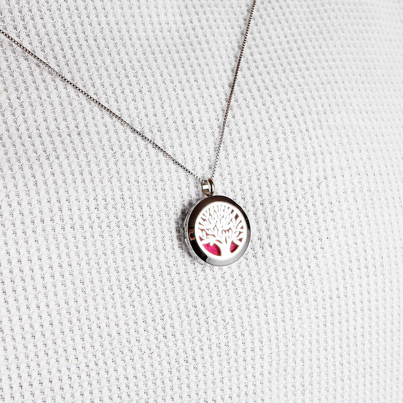 [Australia] - Tree of Life Pendant Aromatherapy Essential Oil Diffuser Stainless Steel Locket Pendant Necklace 5 Felt Pads 