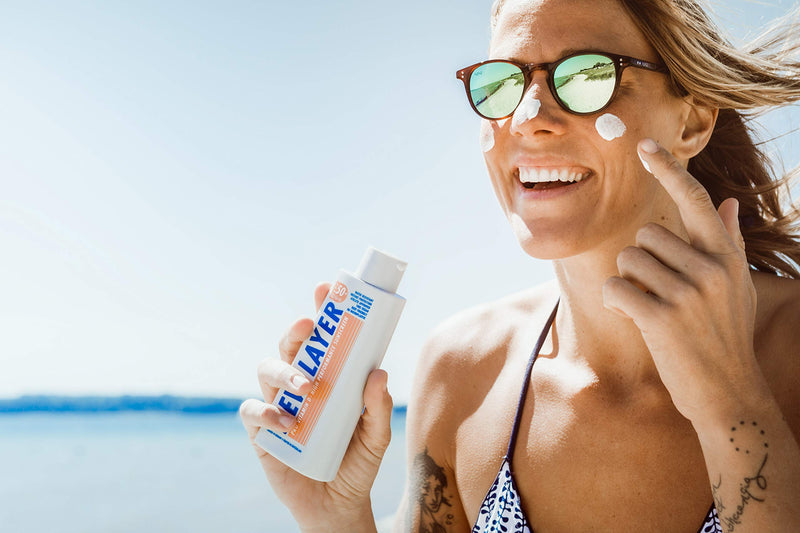 [Australia] - NEW LAYER Sunscreen | SPF 30 | Pro Vitamin D | Fast absorbing | Long lasting | Free of microplastic | Reef-friendly | Free of oxybenzone & octocrylene | Water resistant (200ml) 
