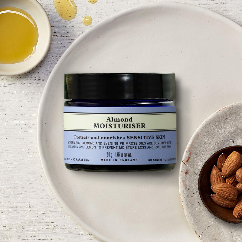 [Australia] - Neal's Yard Remedies Almond Moisturiser, 50 g 