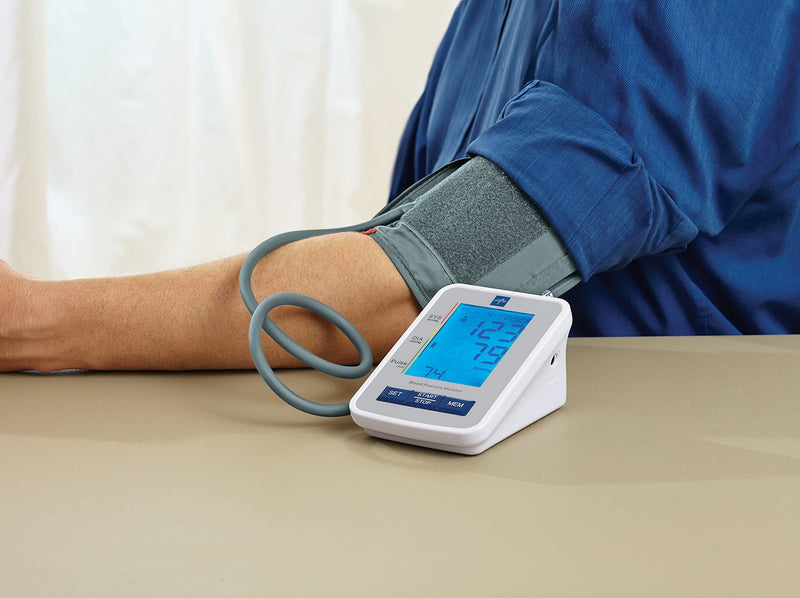 [Australia] - Medline Automatic Digital Blood Pressure Monitor with Standard Adult Cuff for Upper Arm, with Large LED Display, Batteries Included, Great for Home Use, Professional Medical Use Monitor with Standard Arm Cuff (22-30cm) 