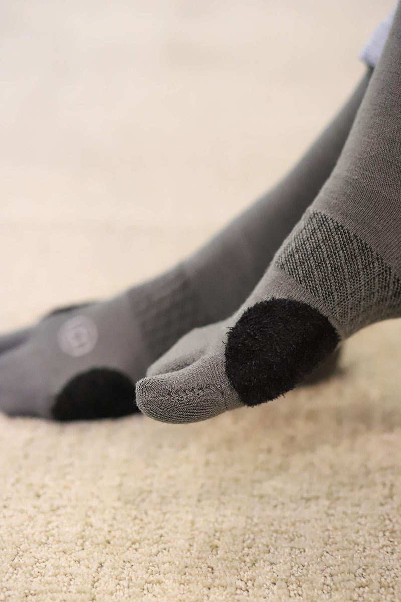 [Australia] - Doctor's Choice Bunion Relief Quarter Sock with Split Toe Separator and Soft Cushioning for Hallux Valgus, (Black, Large) Womens Shoe Size: 10-13 Black - Quarter Sock Large (Pack of 1) 