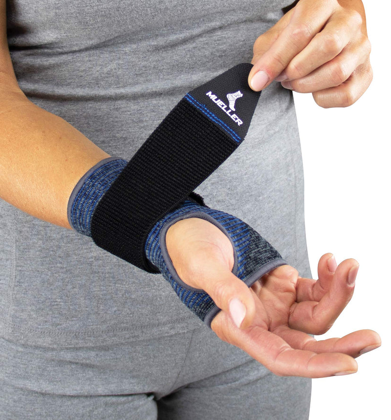 [Australia] - Mueller Sports Medicine Reversible 3-in-1 Wrist Brace with Splint, For Men and Women, Black/Blue, One Size 