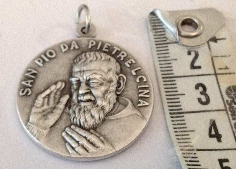 [Australia] - SAINT PIO FROM PIETRELCINA ( PADRE PIO ) Medal - BIG SIZE - 32 mm - Made in HIGH RELIEF 