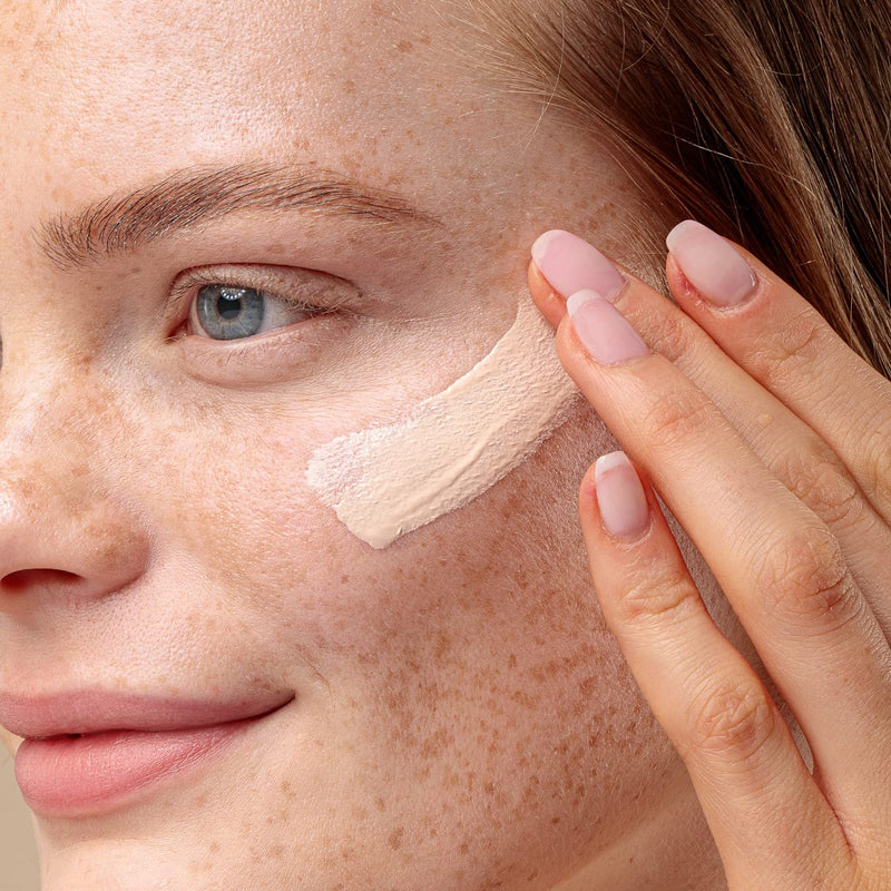 [Australia] - PAUL & JOE Illuminating Foundation Primer 01 Lavender Pearl, 30 ml 