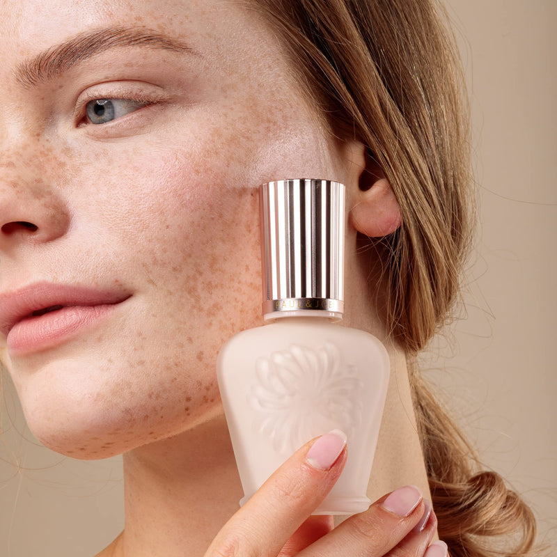[Australia] - PAUL & JOE Illuminating Foundation Primer 01 Lavender Pearl, 30 ml 