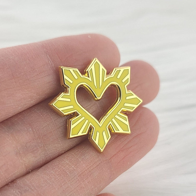 [Australia] - Philippines Country Enamel Pin, Filipino Sun heritage Pinoy Pride culture Heart Sun 