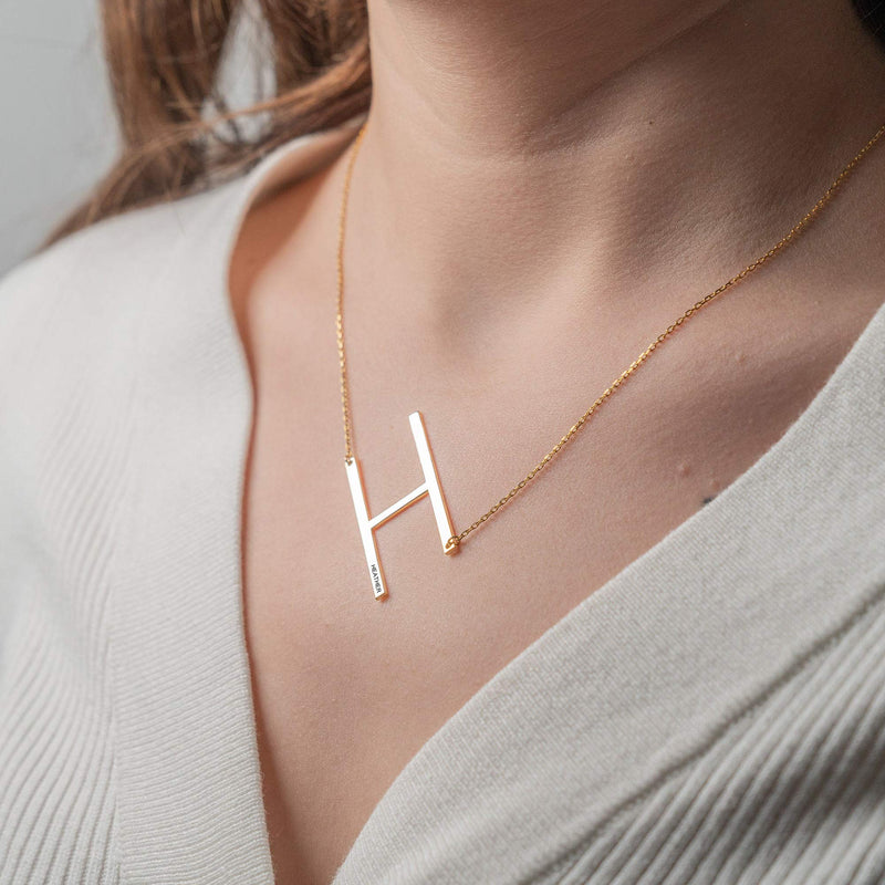 [Australia] - Joycuff Personalized Name Necklace Oversize Initial Pendant Large Letter 18K Real Gold Birthday Gifts for Teen Girl Women Wife Girlfriend Sister Daughter Best Friend Sophie 