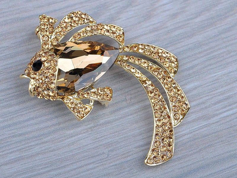 [Australia] - Alilang Golden Tone Light Topaz Colored Rhinestones Ocean Sea Goldenfish Brooch Pin 
