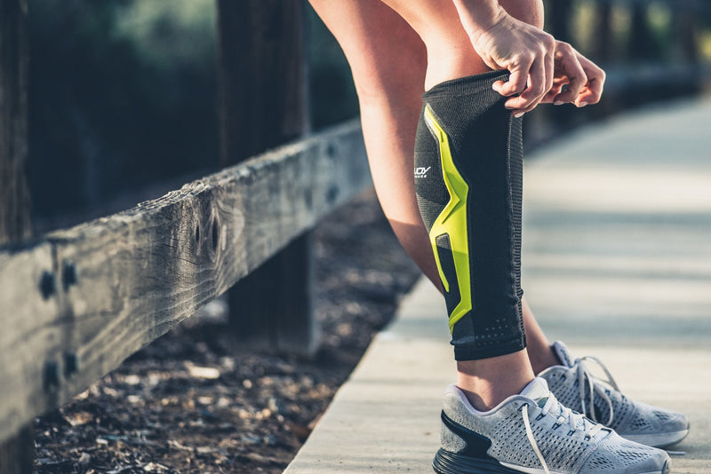 [Australia] - TriZone Calf Support - Black - Medium 