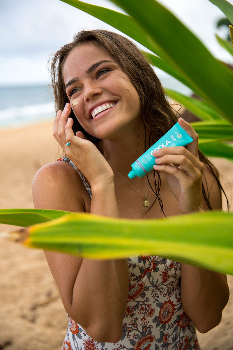 [Australia] - COOLA Mineral Matte Tinted Sunscreen & Sunblock, Skin Care for Daily Protection, Broad Spectrum SPF 30, Fragrance Free, 1.7 Fl Oz 
