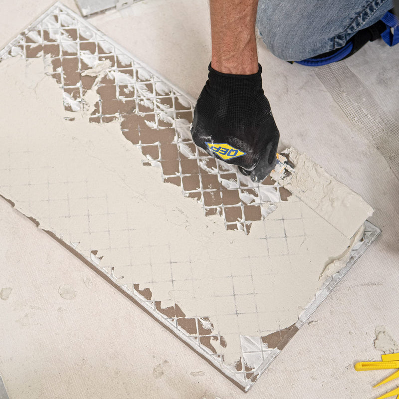 [Australia] - QEP 6 in. x 2 in. Comfort Grip Flat Margin Flooring Trowel with Bucket Hook, Silver (42112) 