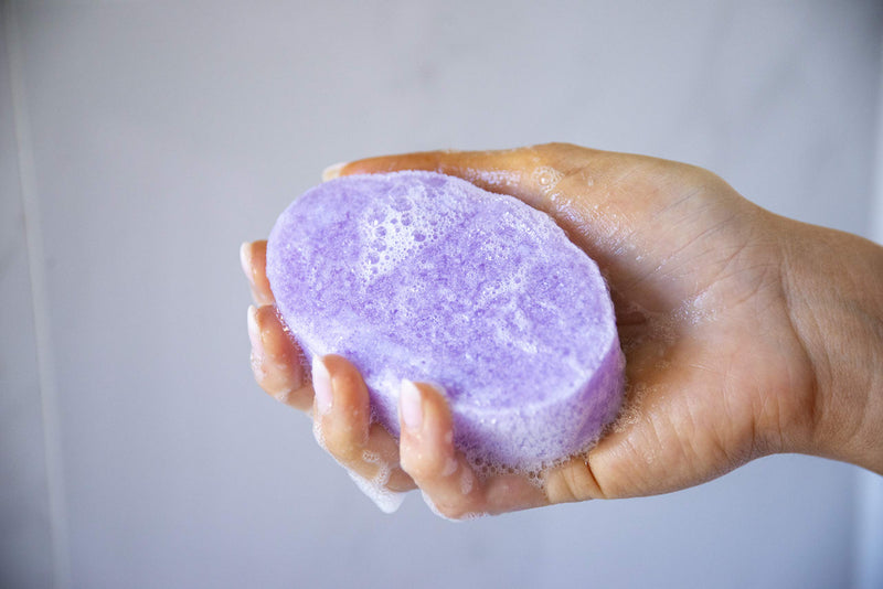 [Australia] - Spongeables Spongeables lavender relaxation spa set, the soap is in the sponge, includes anti-cellulite body buffer, pedi-scrub, and shaving soap, aromatherapy at home, 20+ uses 