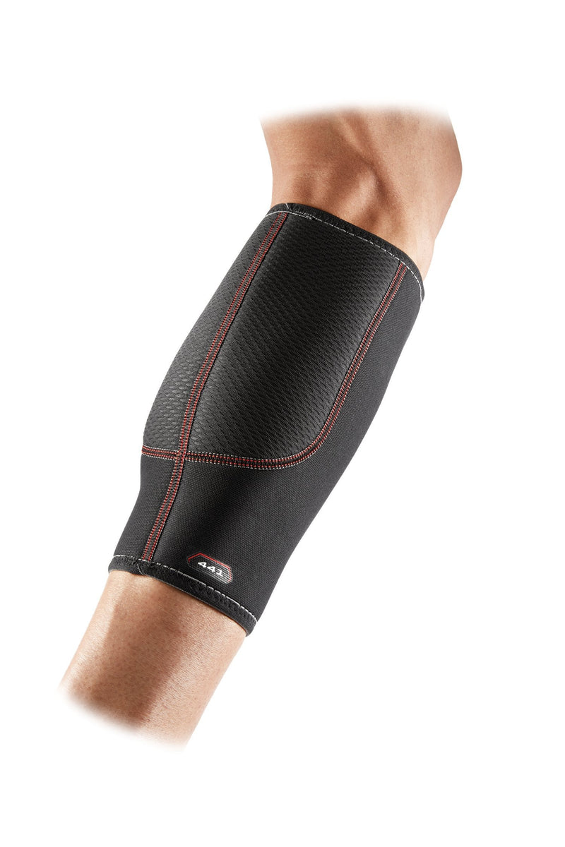 [Australia] - Mcdavid Calf Compression Sleeve for Calf Strains, Shin Splints and Varicose Veins, Aids in Injury Recovery & Prevention, Men & Women, Includes 1 Sleeve Medium Black 