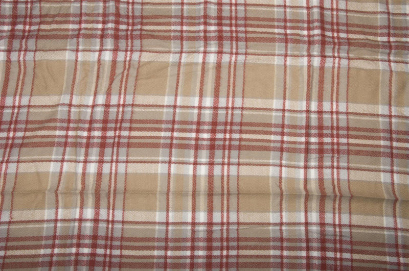 [Australia] - styleBREAKER square XXL scarf, wrap scarf with Scottish Tartan plaid pattern, unisex 01018137 One Size Beige-grey-red 