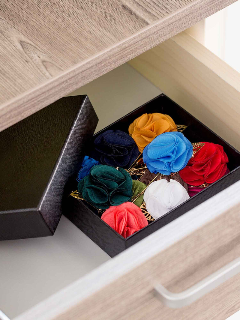 [Australia] - Shappy Men's Satin Lapel Pins with Metal Chain, Handmade Boutonniere Pins with Metal Chain and Storage Box (15 Colors) 