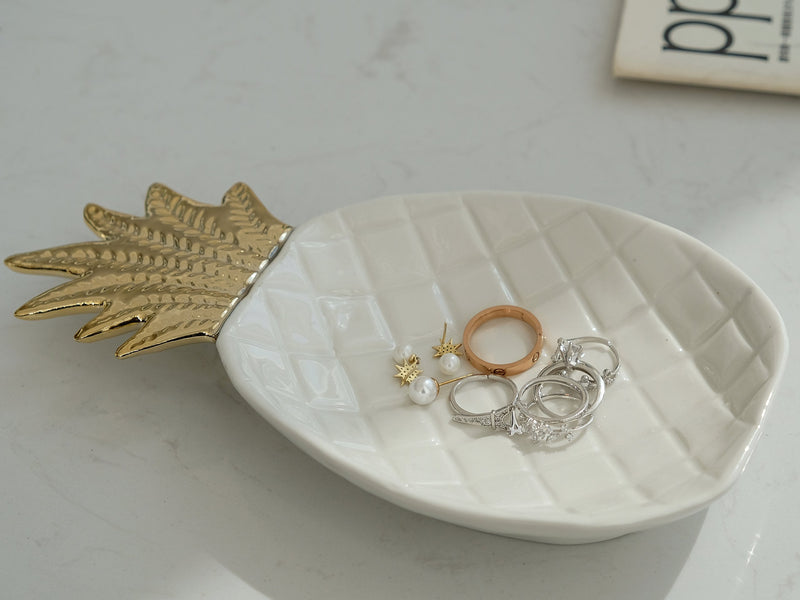 [Australia] - WANYA Ceramic Dish Tray Holder Decor Organizer for Jewelry Ring Trinket Keys Fruit Dessert Soap Plate Pineapple Shape 
