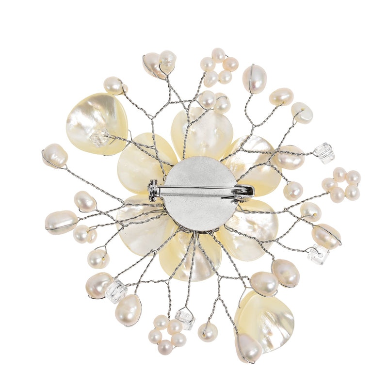 [Australia] - AeraVida Cute Mother of Pearl and Cultured Freshwater White Pearl Floral Ray Pin or Brooch 