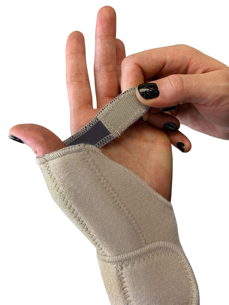 [Australia] - Blue Jay An Elite Healthcare Brand Adjustable Thumb Support with Stabilizing Stay for Thumb, Trigger Finger, Pain Relief, Arthritis, Tendonitis, Sprained and Carpal Tunnel Supporting - Small & Medium Beige Small/Medium 