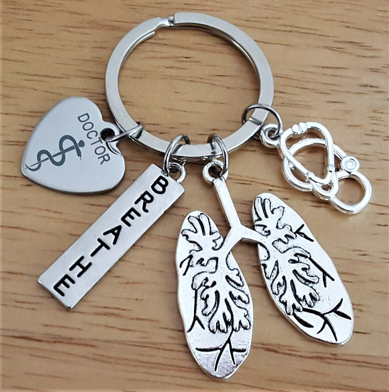 [Australia] - Lung Doctor Keychain, Doctor Keychain, Lung Keychain, Lung Specialist, Stethoscope, Anatomical Lung, Breathe, Pulmonary, Respiratory Therapist Gift, Lung Disease, Doctor Gift, Lung Doctor Key Ring 