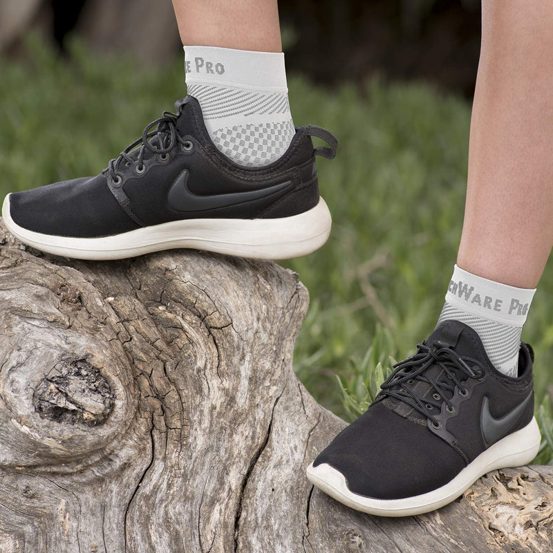 [Australia] - TechWare Pro Compression Sock Sleeve 2 Pr Bundle Black & White S/M 
