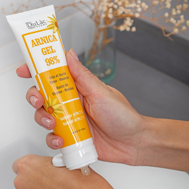 [Australia] - Arnica Gel for Bruising and Swelling 100ml Extra Strong 98%, Fast Action, Made in Italy for Massage of Muscles and Joints, Natural and Dermatologically Tested Formula - Dul�c 