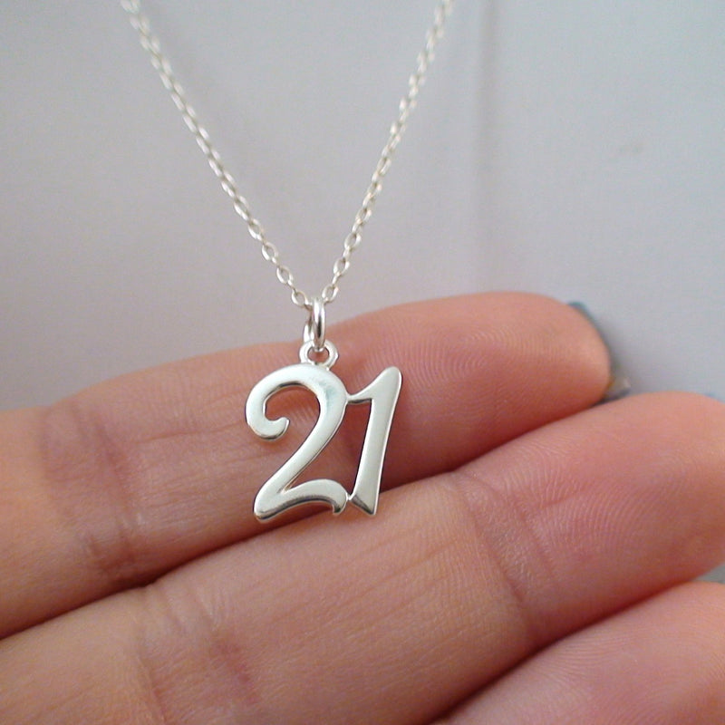 [Australia] - FashionJunkie4Life Sterling Silver Number 21 Twenty One Charm Necklace, 18" Cable Chain 