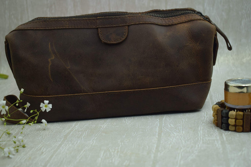 [Australia] - Overdose Genuine Buff Leather Brown Travel Toiletry Bag Organizer, Shower Dopp Kit Toiletry Bag Cosmetics kit Hygiene & Grooming Kit Organizer Distressed Tan 