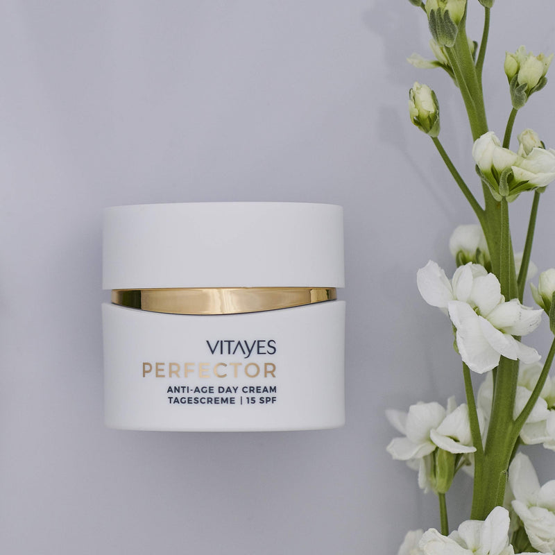 [Australia] - Vitayes Perfector Anti-age, day cream,15 SPF, face cream with 24-hour moisture for the skin, Repair and protect skin, smoother skin & reduction of wrinkles, Intensive care for the face 