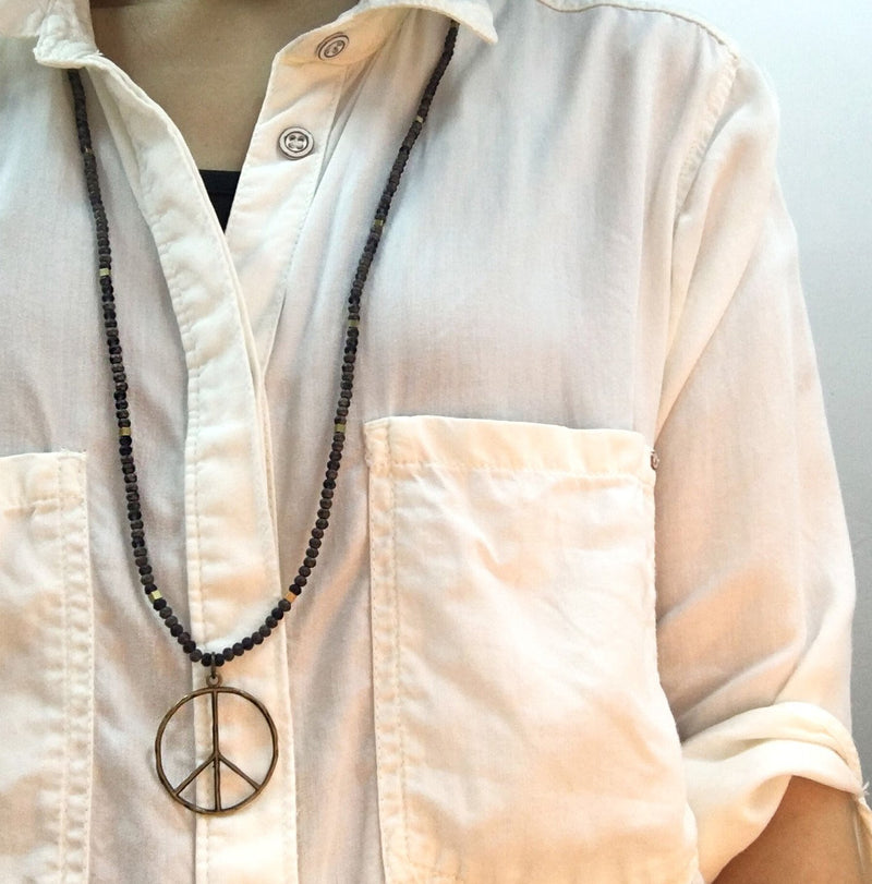 [Australia] - KELITCH Classic Peace Sign Necklace Love Hippie Pendant Frosted Crystal Beaded Necklace Colorful T 