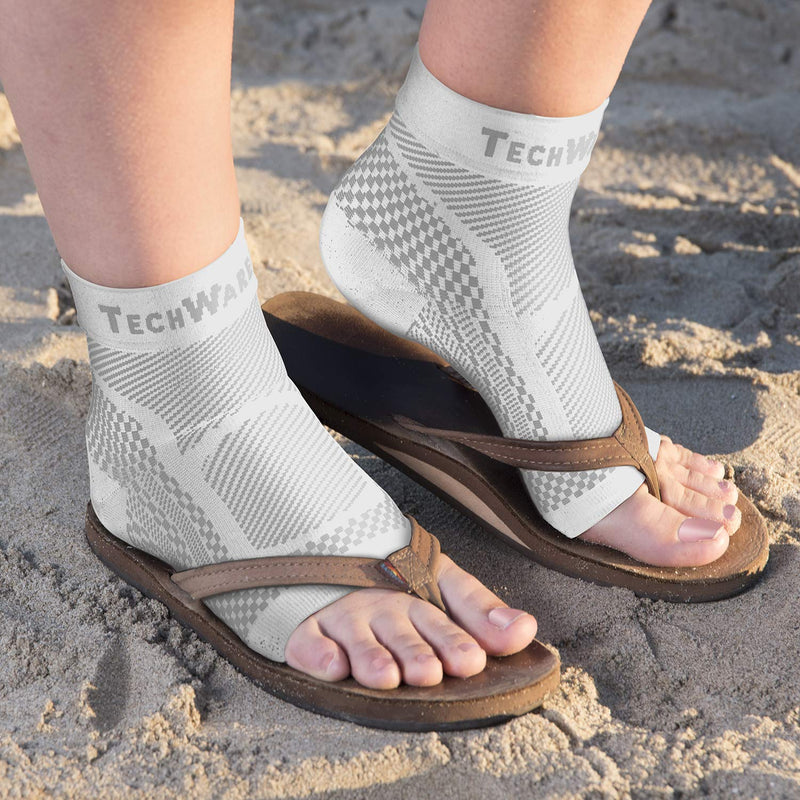 [Australia] - TechWare Pro Compression Sock Sleeve 2 Pr Bundle Black & White S/M 