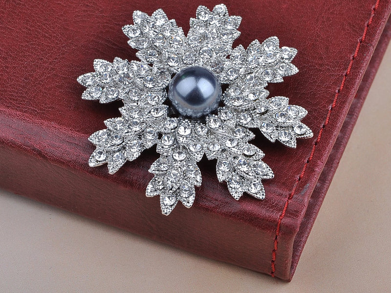 [Australia] - Alilang Stunning Clear Crystal Rhinestone Faux Pearl Christmas Snowflake Pin Brooch 