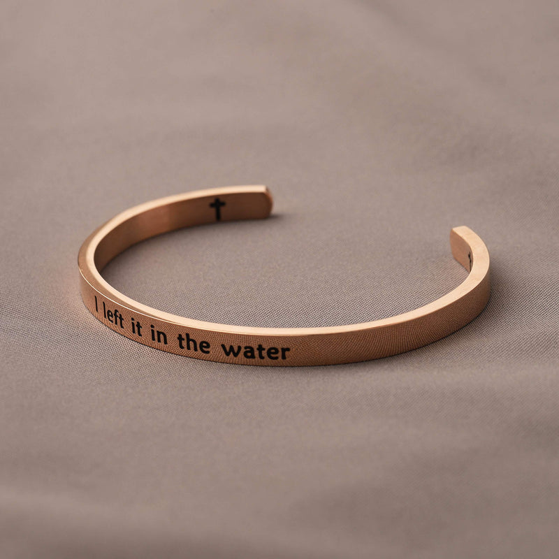 [Australia] - MAOFAED Adult Woman Baptism Gift Teen Girl Baptized Bracelet I Left it in The Water Christian Jewelry Gift for Her CB-leftinthewaterrg 