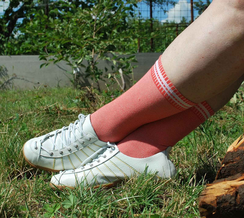 [Australia] - Womens Cotton Diabetic Crew Socks Breathable Non-binding Seamless Toe, Ivory Coral 4 Pairs 
