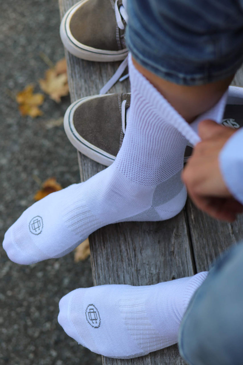 [Australia] - Doctor's Choice Diabetic Crew Socks, Women's, Non-Binding, Half-Cushioned, & Seamless Toe, 2 Pairs, Grey, Medium (Womens Shoe Size: 6-10) Grey - Crew Sock 