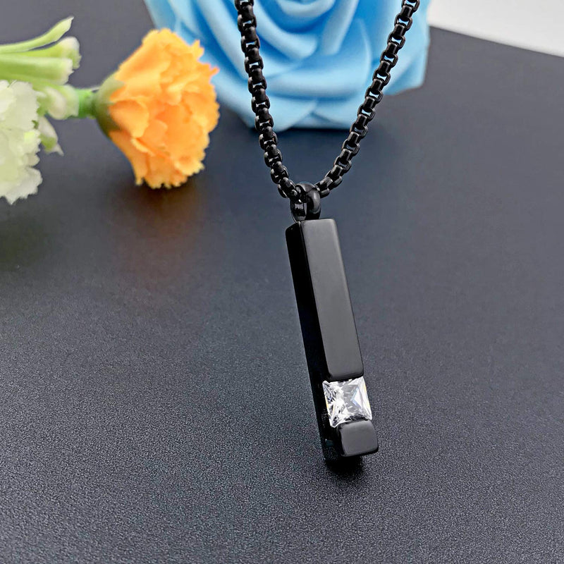 [Australia] - YOUFENG Urn Necklaces for Ashes Birthstone Cube Urns for Human Ashes Memorial Cremation Urn Locket Keepsake Ashes Jewelry April 