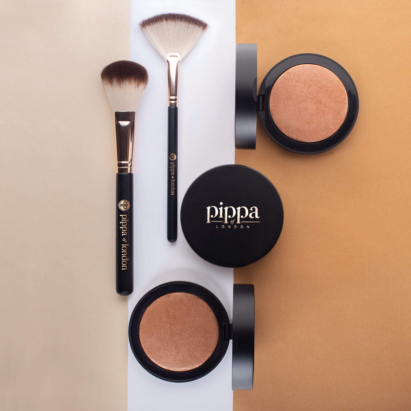 [Australia] - Pippa of London After Glow Kalahari 891 Bronzer Kalahari - 891 a warm gold 