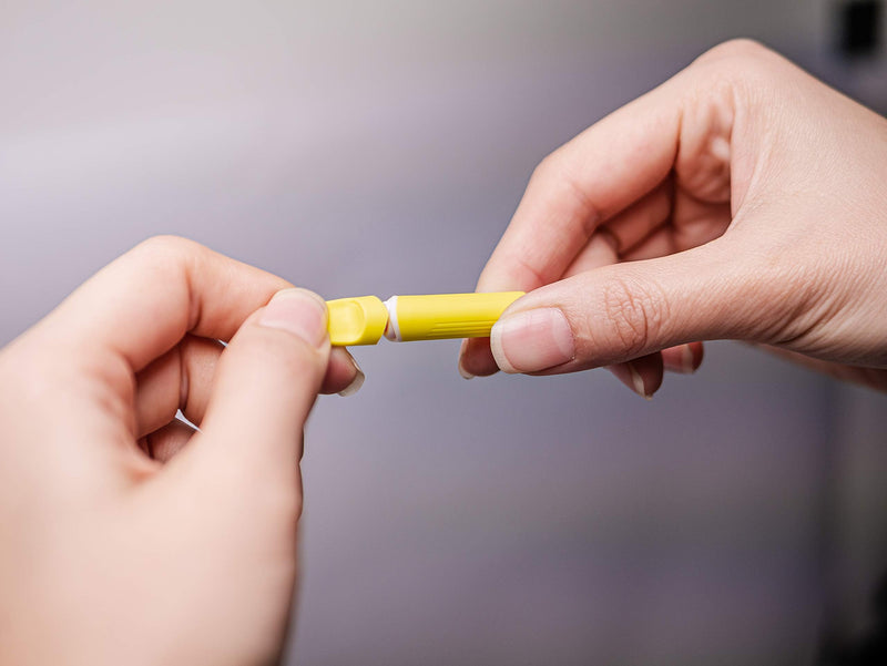 [Australia] - Contact-Activated Safety Lancet Orange 100 Units. Needle Size 23G. Penetration Depth 1.80 mm. Volume: Low Orange - Penetration 1.80 Mm.low Volume. 23g 