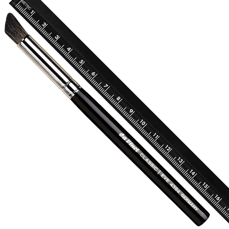 [Australia] - da Vinci Cosmetics Series 4394 Classic Eyeshadow Blender Brush, Angled Oval Natural Hair, 14.9 Gram Classic Luxe Large Eyeshadow Blender Angled 