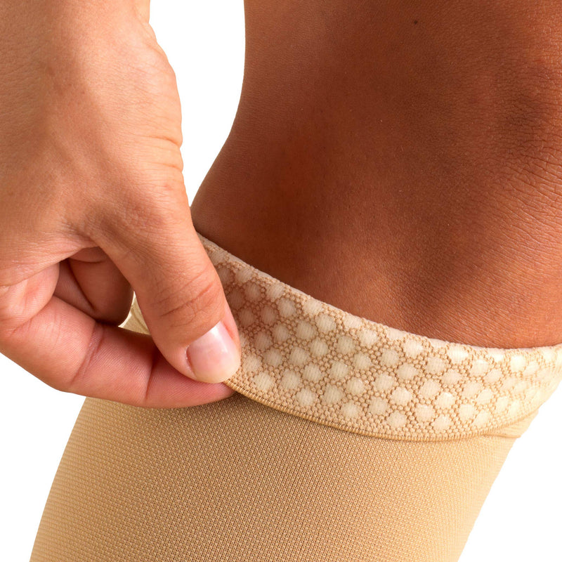 [Australia] - Truform 20-30 mmHg Compression Stockings for Men and Women, Knee High Length, Dot Top, Closed Toe, Beige, 2X-Large Beige (Closed Toe) 