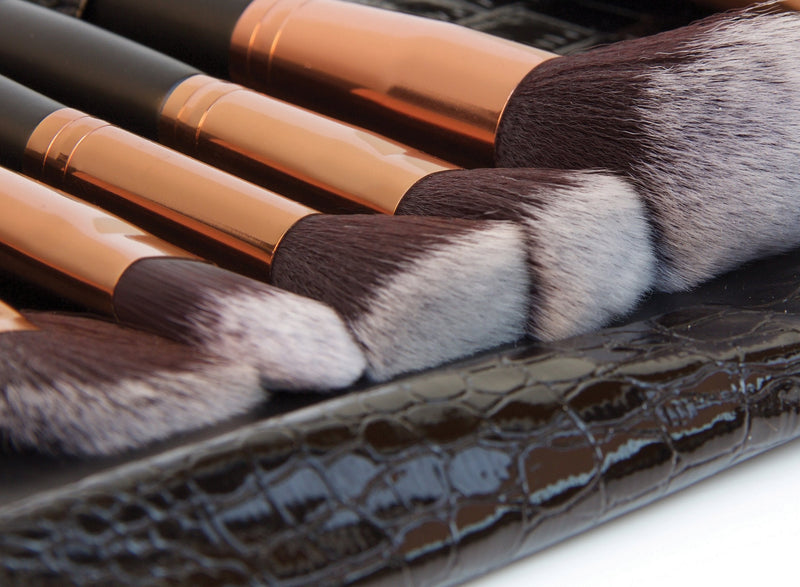 [Australia] - Rio Professional Cosmetic Make Up Brush Set - 24-Piece 