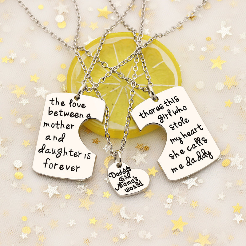 [Australia] - AGR8T 3pcs Key Chain Pendant Necklace Set Daddy's Girl Mama's World Mother Daughter Father Family Jewelry 